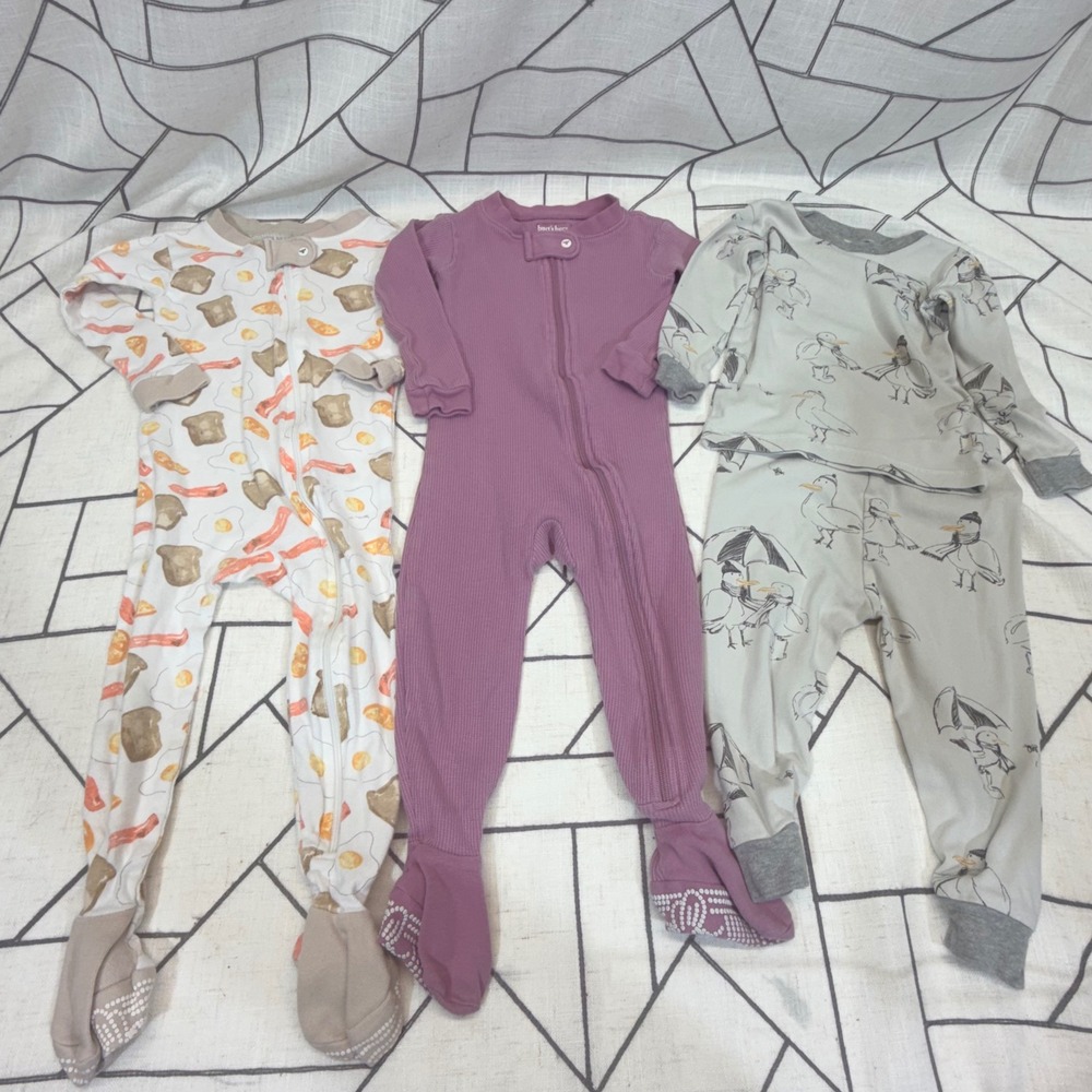 Burt's Bees Baby Pajamas 12M Mixed Lot Organic Cotton Sleepers and 2-Piece Set
